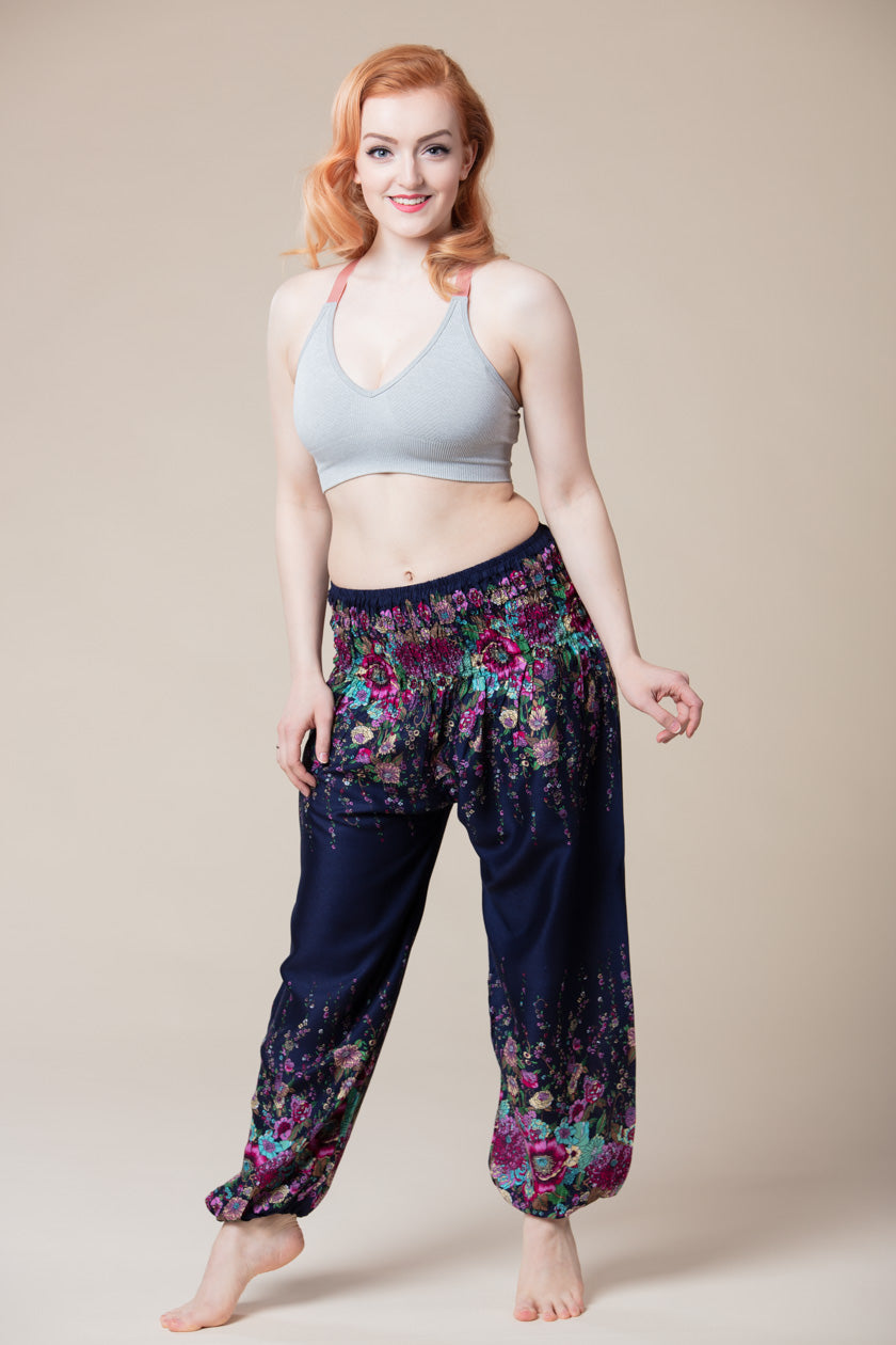 Floral Navy Artisan Haaremihousut - Berry Piper