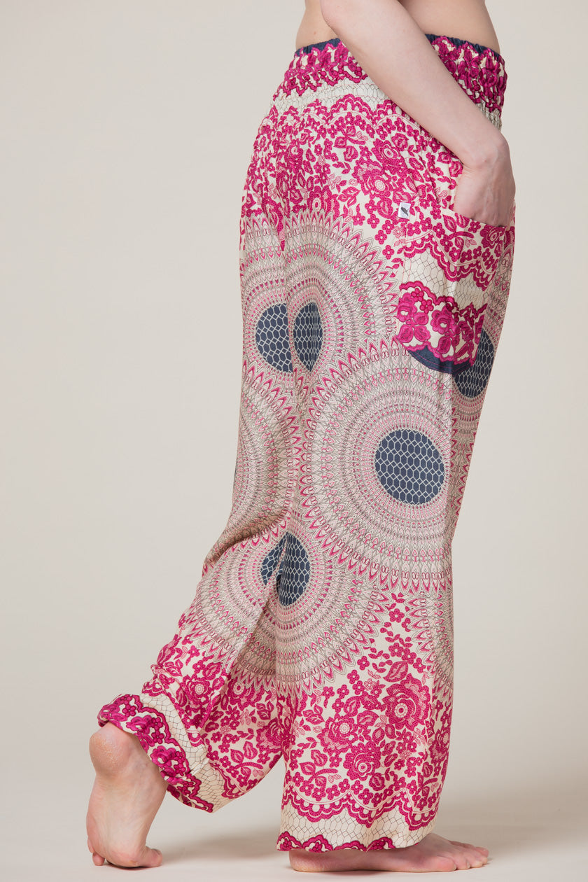 Mandala Pink Artisan Haaremihousut - Berry Piper