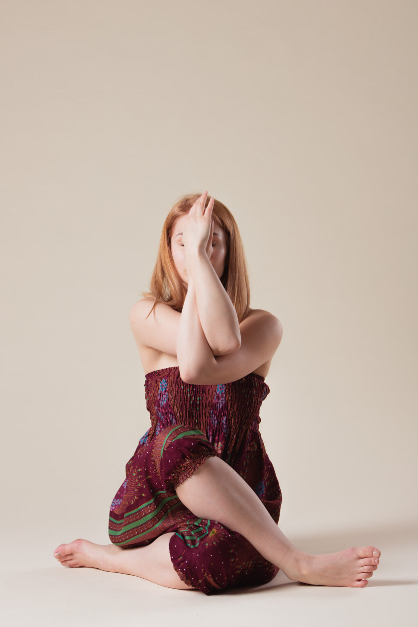 Peacock Burgundy Artisan Jumpsuit Haaremihousut - Berry Piper