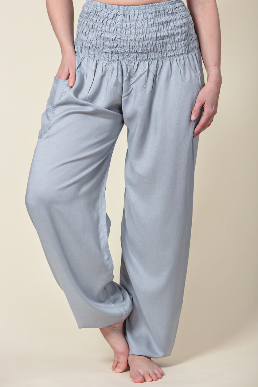 Extended Boho Gray Artisan Haaremihousut - Berry Piper