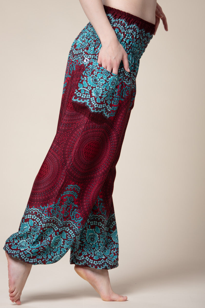 Mandala Red Artisan Haaremihousut - Berry Piper