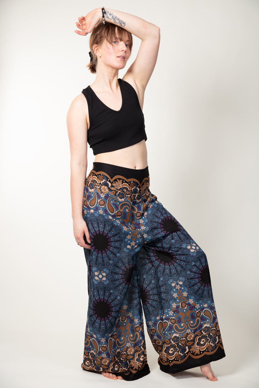 Paisley Mandala Navy Bronze Artisan Palatsihousut - Berry Piper