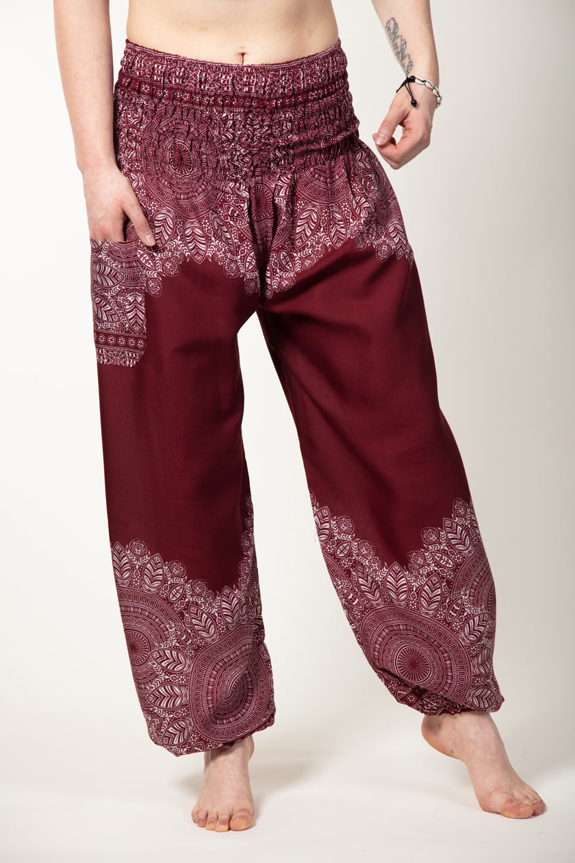 Border Mandala Maroon Artisan Haaremihousut - Berry Piper