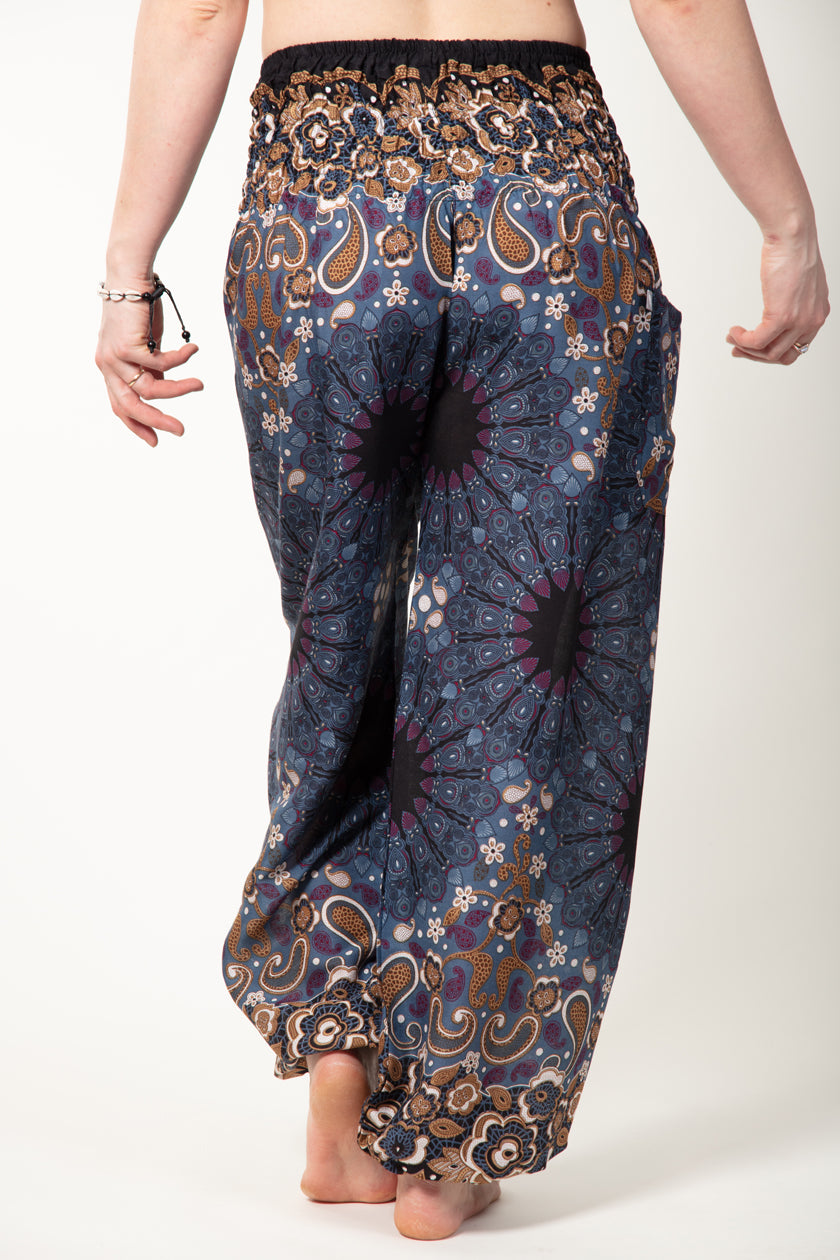 Paisley Mandala Navy Bronze Artisan Haaremihousut - Berry Piper