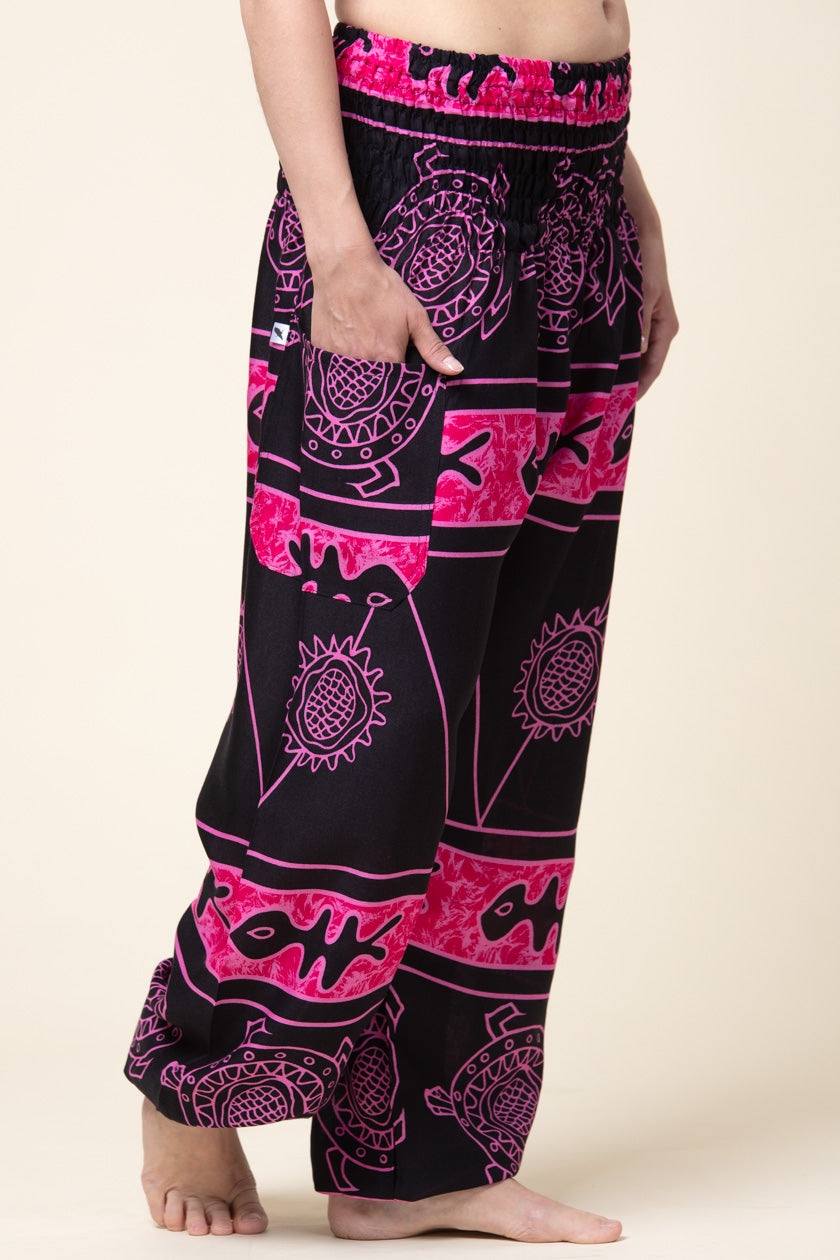 Mayan Turtle Pink Artisan Haaremihousut - Berry Piper